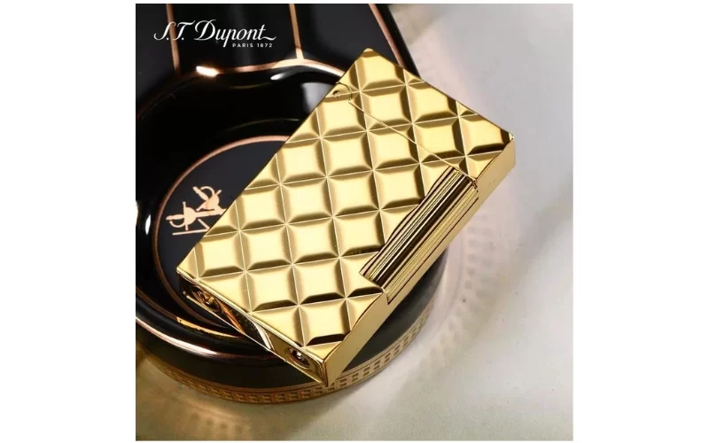 S.T. Dupont Ligne 2 Slim Quilted Yellow Gold lighter detail 2