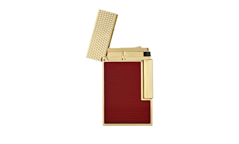 S.T. Dupont Ligne 2 Electric Ruby Lacquer Guilloche Lighter open